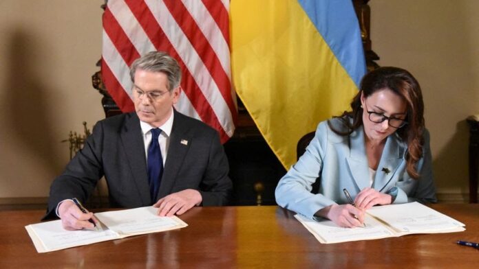 US Treasury Secretary Scott Bessent and Ukrainian Economy Minister Yulia Svyrydenko sign a deal that gives the United States preferential access to Ukraine's mineral resources. US Treasury Secretary Scott Bessent and Ukrainian Economy Minister Yulia Svyrydenko sign a deal that gives the United States preferential access to Ukraine's mineral resources.