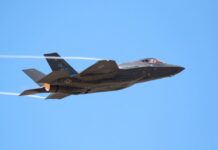 US Fighter Jet Shot Down in Iran as Rescue Mission Turns Deadly Shutterstock 751645639