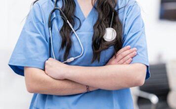 How to become a nurse through an adn program blog image